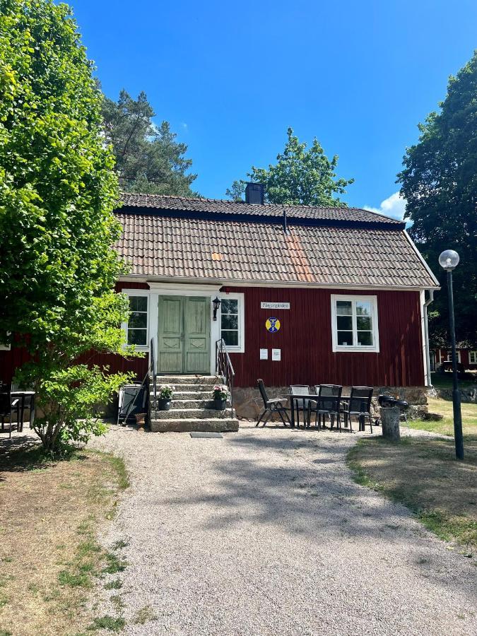 Stf Korroe Gardshotell - B&B Linneryd Екстериор снимка