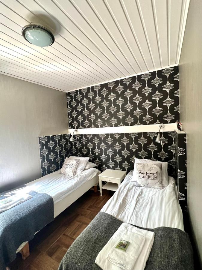 Stf Korroe Gardshotell - B&B Linneryd Екстериор снимка